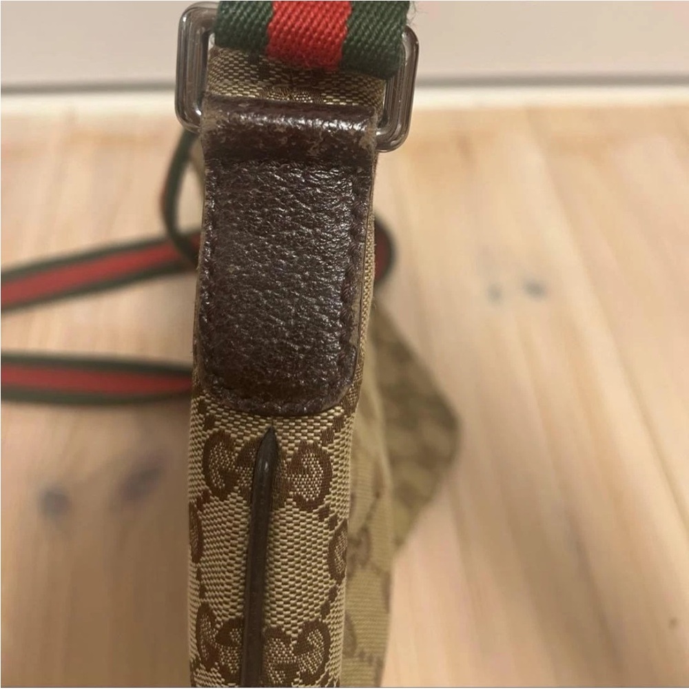 Gucci Beige and Brown Monogram Bag - Picture 4 of 5